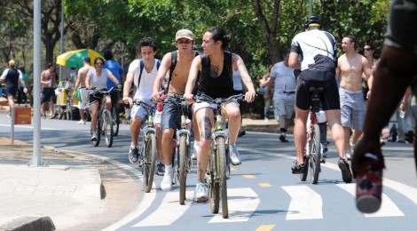 Passeio de bicicleta nos dias de hoje no Parque Ibirapuera. Foto: uol