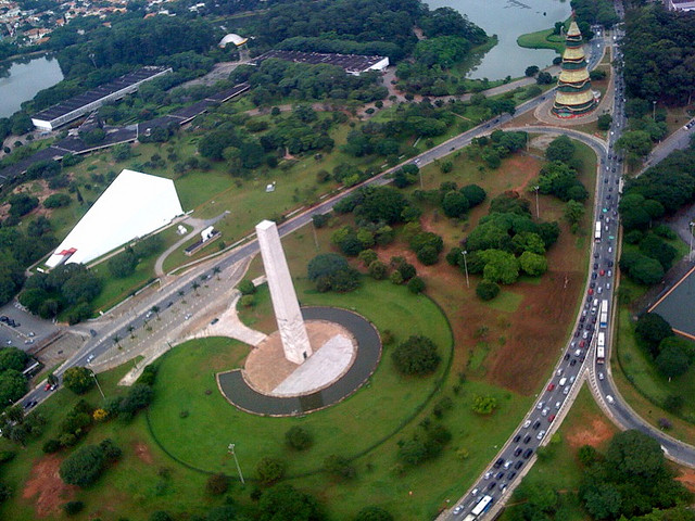 Obelisco Ibirapuera. Foto Petria Chaves.