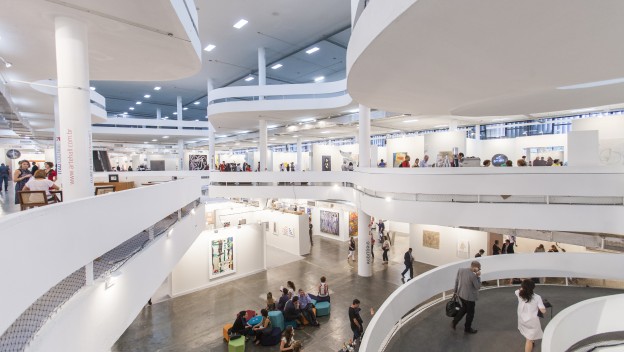 Pavilhão da Bienal do Parque Ibirapuera recepe a SP-Arte/2015. Foto: Divulgação/SP-Arte